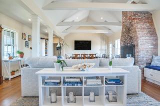 Stunning Ocean View! Beachfront Nantucket Retreat - Nantucket - 8