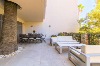 SELECT'soHOME - Villa pour 8 personnes avec jacuzzi, vue mer et parking au coeur du Lavandou ! - VILLA MOUN PANTAI - Le Lavandou - 7