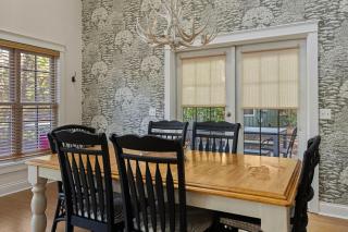 Deer Haus - 3