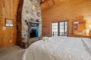 Cozy Log Cabin on the River with Fireplace and Loft - 5