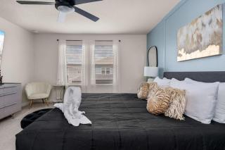 Ooh La Lana 5BR Windsor Island Sleeps 10 Disney - 3