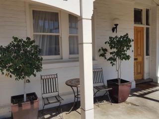 The Heritage - located in in the center of Glenelg - 8