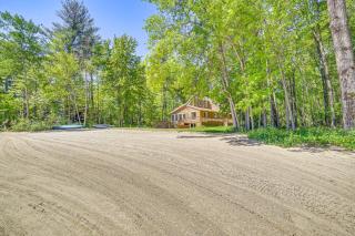 Private Beach and Deck Spacious Lake Michigan Home - Menominee - 0