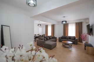 Hoteleks Inn & Suites - Saranda - 8