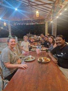 Asim Paris Guesthouse & jungle trekking - Bukit Lawang - 1