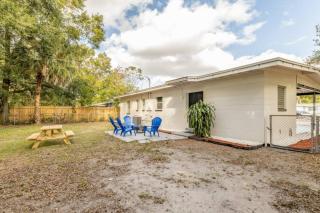 Magical 3BR Orlando Getaway Kitchen Near Parks - 4