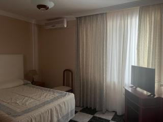 Hostal Plaza Damasco - Almuñécar - 4