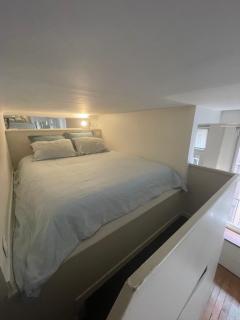 Élégant studio avec mezzanine porte des Ternes - París - 4