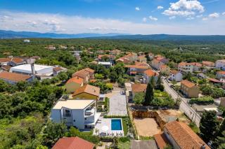 Apartmani Vila Mara M 4 heated pool and whirpool - Omišalj - 7