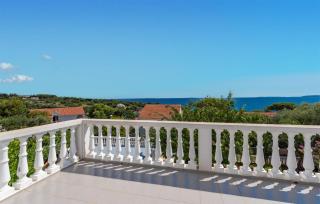 2 Bedroom Lovely Apartment In Potocnica - Potocnica - 3