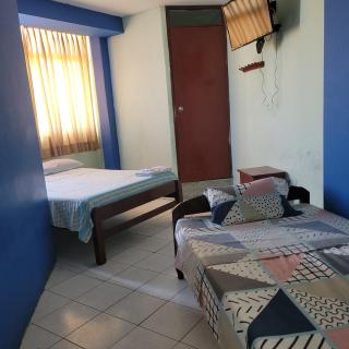 Hostal Parque Obrero - 2