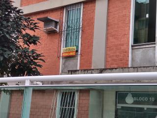 AP BRAGA A 400m DA PRAIA - TODO EQUIPADO, 3 QUARTOS COM AR COND, WIFI, ESTACIONAMENTO GRÁTIS, PORTARIA 24H E PRÓXIMO DE TUDO - Cabo Frío - 7