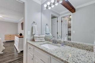 Penthouse Loft- Balcony Over Downtown Statesboro - Statesboro - 7