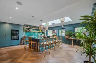 Heaver House - stunning, large 5Br home nr tube and tooting common - London - 4