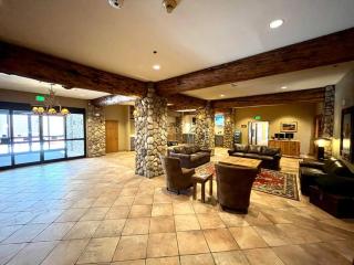 MT CB Mountain Side with King Bed, Hot Tub, Pool & Kitchen! - 8
