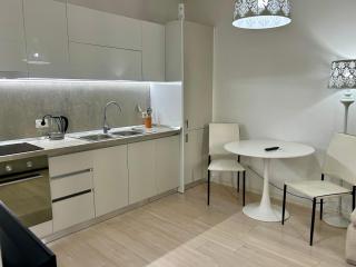 A&X Lovely and Central Apartment - 24H Self Check-In - Tirana - 6