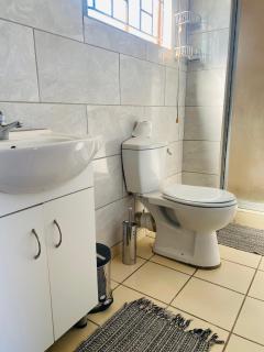 Sisonke Guest House - 3