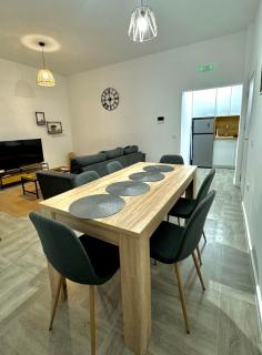 Profi Lux Apartment - Bar - 9