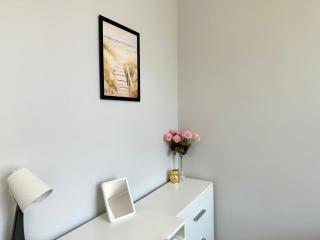 MMRent Lighthouse Room - 4