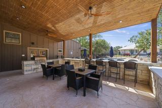 Terracotta Bliss Luxury Stay For 28 In Wimberley - Wimberley - 4