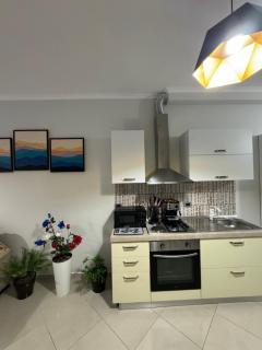 Vlora Centre Spacious Lions Gate 5 - 4