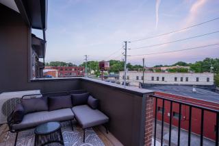 Your St Elmo Getaway for Rock City & Ruby Falls, 2BD townhome, 6 min to downtown - 2