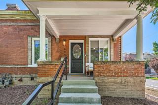 2 Bed Sunny Retreat Home Office Backyard 30 Day - 5