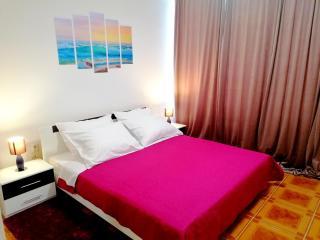 TRI KRALJA - THREE KINGS Apartments in the center with private parking - Imotski - 2