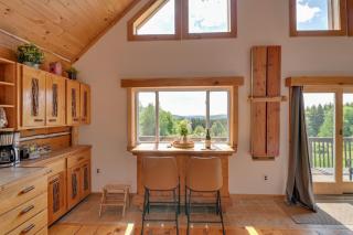 Scenic Catskills Cabin Rental with Hot Tub and Views! - Stamford - 4