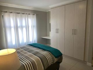 The little Falls Lifestyle Estate - Roodepoort - 2