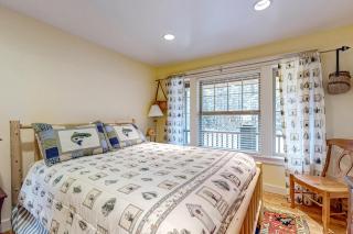 Pasque Flower Family Home - 1