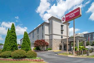 Best Western Plus Greenville I-385 Inn & Suites - Greenville - 1