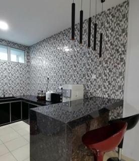 2Houses with A Huge Private Pool 8 Bedrooms & 8 Bathrooms - Kuah - 2