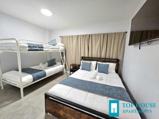 645 Airport Top House Apartments - Miami - 3