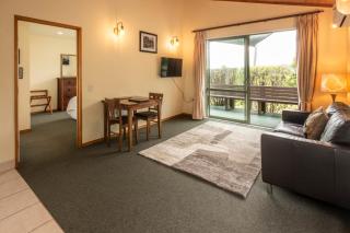 Goldfield Suites - 1
