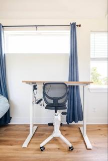 Designer NEW 10min dt Pet friendly 7min Park-Room A - Austin - 9