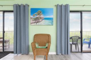 Coastal Bliss Apartment - Indian Shores - 2