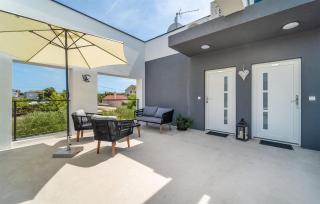 Lovely Apartment In Sukosan With Wifi - 3