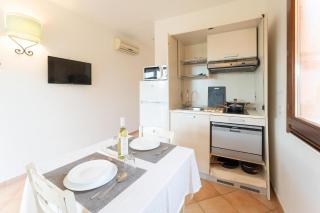 Relaxing Residence Baia dei Mirti Studio Mono 3 sleeps 3 - 7