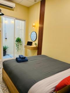 Nguyên căn nhà homestay 2 phòng ngủ, 3 gường, 45 Phạm Viết Chánh - 1 trệt - 1 lầu - 4