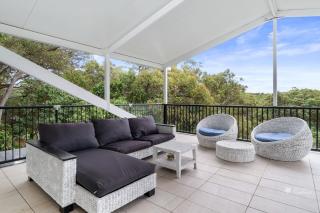 Adder View by Discover Stradbroke - Point Lookout - 5