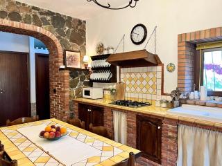 Sicilian Poolside Escape for 6 - 6