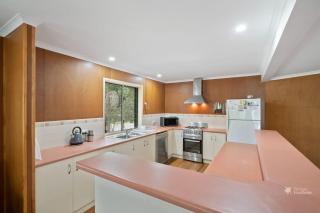 A Turtle House by Discover Stradbroke - 6