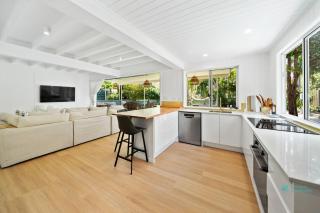 Home on Home by Discover Stradbroke - Point Lookout - 3