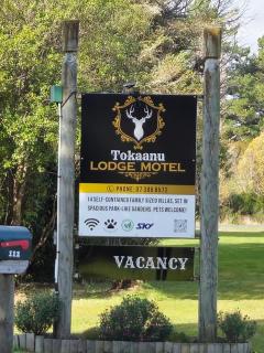 Tokaanu Lodge Motel - Turangi - 0