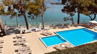 Lumbarda Korcula newly renovated beach apt D3 with pool - Lumbarda - 0