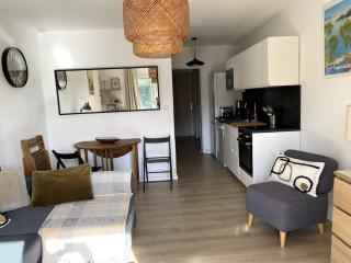 Appartement T2 bord de mer - Hyères - 1