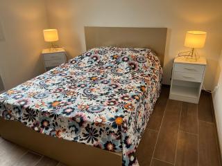 Maison avec piscine intérieure privée, buses de spa, jardin clos et parking - 6