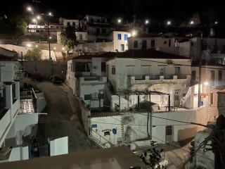 Myrtoan Sea View Apartment - 3