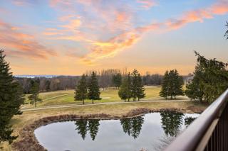 Lakeview Golf Retreat 1BDR Condo at Resort 5057 - Traverse City - 1